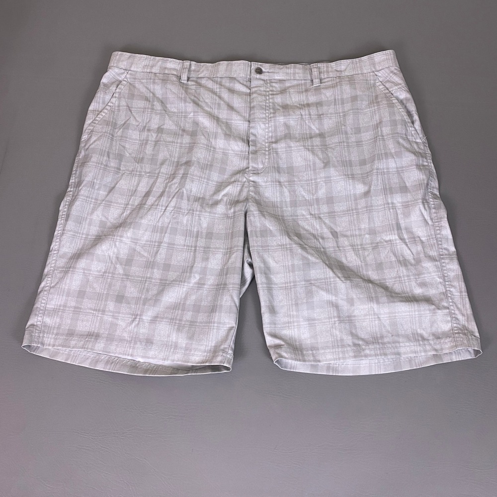 Callaway Golf Shorts Men's Size 48 Gray Two Tone Plaid Performance Flat Front